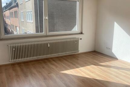 Wohnung Krefeld - 2 Zimmer, 69 m&sup2;, 510&euro; | Angebot:27542628