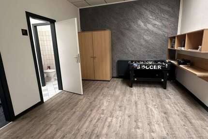 Gewerbeobjekt Düsseldorf Düsseltal - 1.950&euro; | Angebot:27449444