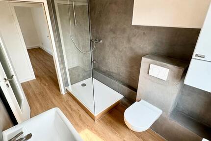 Wohnung Mönchengladbach West - 2 Zimmer, 65 m&sup2;, 920&euro; | Angebot:27544606
