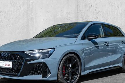Audi RS3 14.179 km 62.870 &euro; Meerbusch 40670