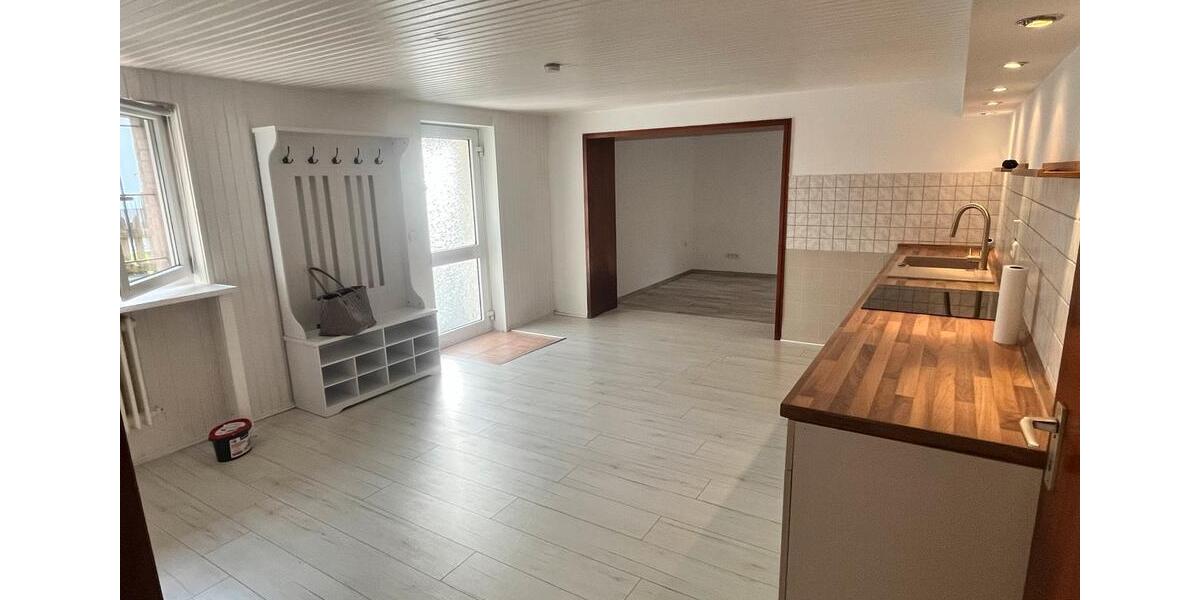 Etagenwohnung Duisburg Großenbaum - 3 Zimmer, 65 m&sup2;, 690&euro; | Angebot:27567691