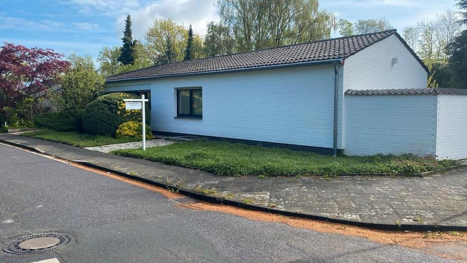 Bungalow Mönchengladbach West - 6 Zimmer, 320 m&sup2;, 625.000&euro; | Angebot:27444024