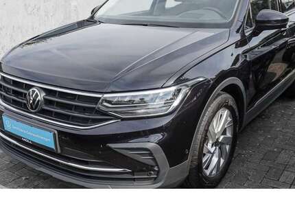 VW Tiguan 72.479 km 20.990 &euro; Düsseldorf 40474