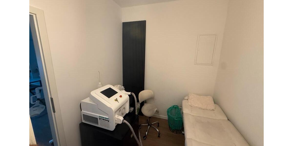Erdgeschoßwohnung Viersen Hülsdonk - 1 Zimmer, 35 m&sup2;, 450&euro; | Angebot:27564426