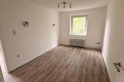 Wohnung Duisburg Mittelmeiderich - 3 Zimmer, 55 m&sup2;, 550&euro; | Angebot:27535268