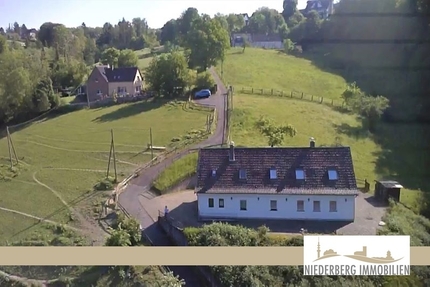 Großzügiges 2 Familien-Doppel-Landhaus mit Nebengebäuden und Pool in sonniger Hanglage! - Haus Velbert Pöthen | Angebot:22239219
