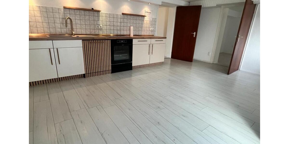 Etagenwohnung Duisburg Großenbaum - 3 Zimmer, 65 m&sup2;, 690&euro; | Angebot:27567691
