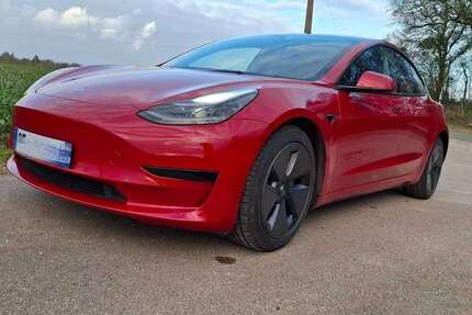 Tesla Model 3 100.000 km 25.500 &euro; Düsseldorf, Stadt 40213