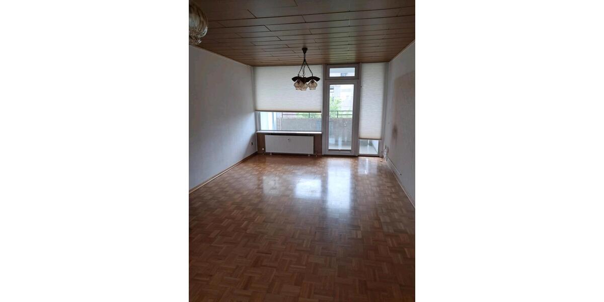 Etagenwohnung Ratingen Tiefenbroich - 3 Zimmer, 88 m&sup2;, 1.205&euro; | Angebot:27548828
