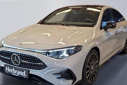 Mercedes-Benz CLA 200 7.692 km 52.880 &euro; Mönchengladbach 41063