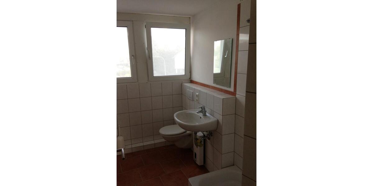 Dachgeschoßwohnung Grevenbroich Hemmerden - 2 Zimmer, 50 m&sup2;, 550&euro; | Angebot:27546753
