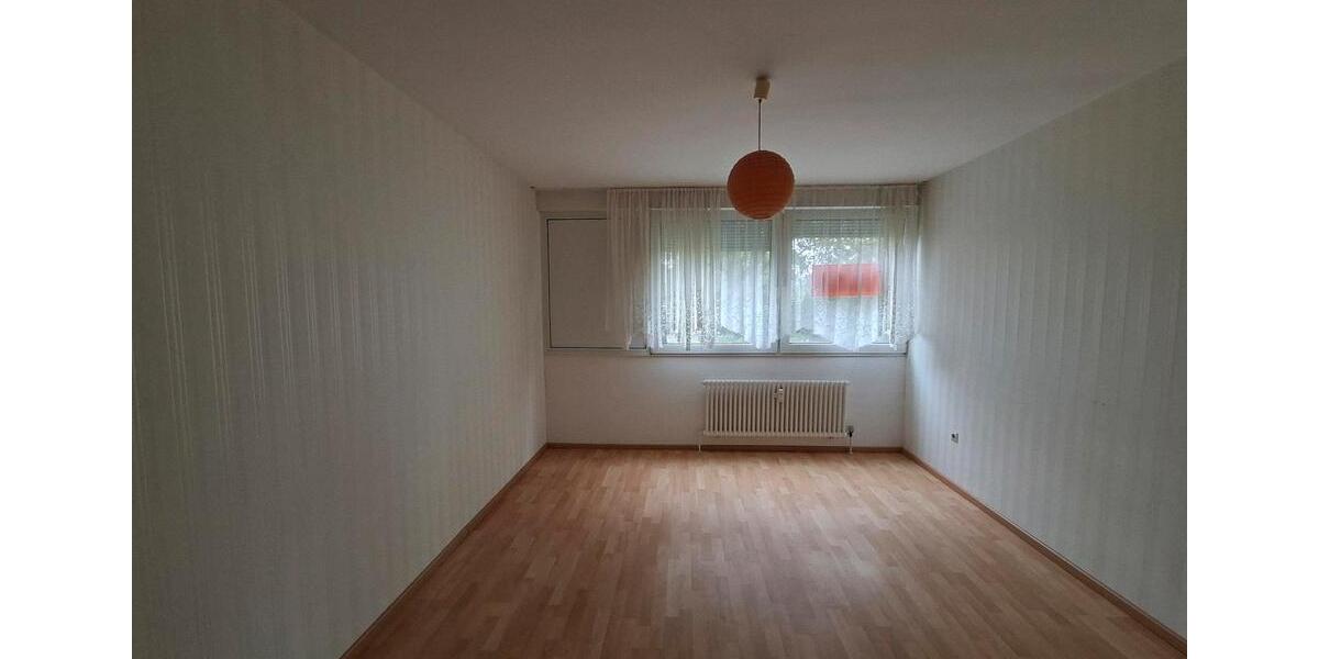 Erdgeschoßwohnung Dormagen Hackenbroich - 4 Zimmer, 91 m&sup2;, 240.000&euro; | Angebot:27535731