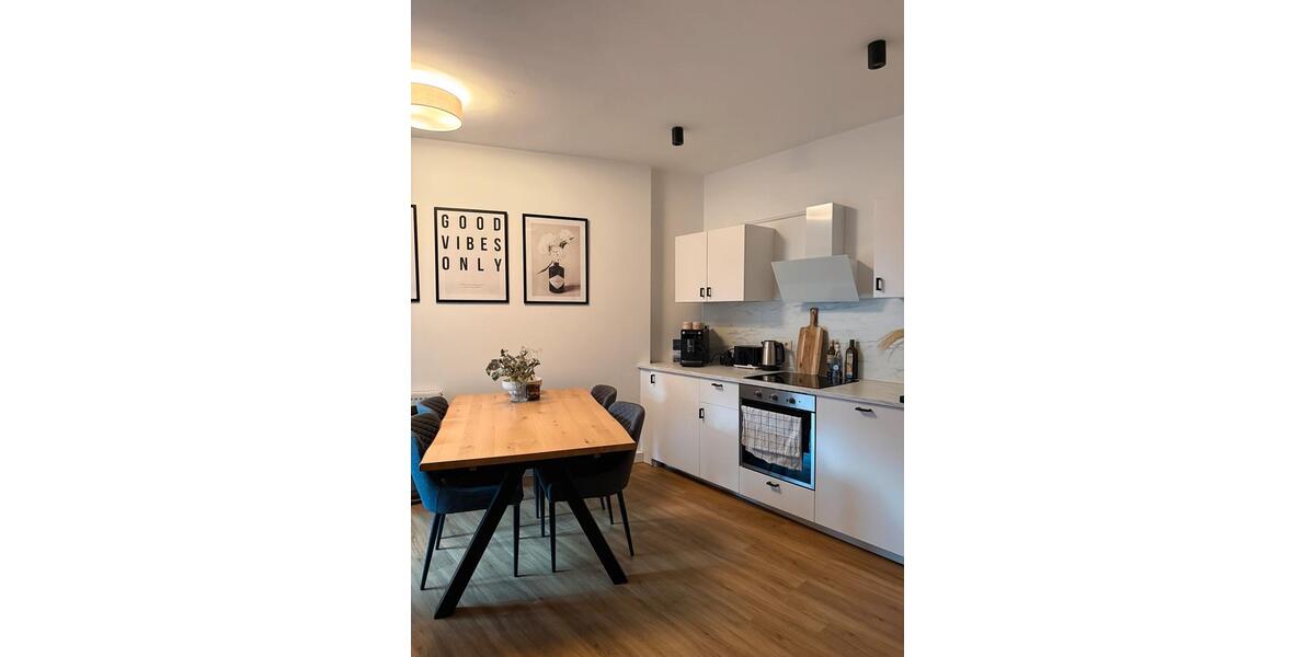 Etagenwohnung Düsseldorf Stadtbezirk 3 - 3 Zimmer, 68 m&sup2;, 1.500&euro; | Angebot:27553800