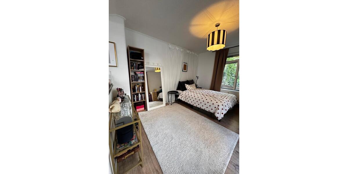 Etagenwohnung Leverkusen Bergisch Neukirchen - 1 Zimmer, 32 m&sup2;, 900&euro; | Angebot:27567575