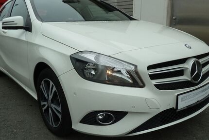Mercedes-Benz A 180 87.000 km 12.900 &euro; Duisburg 47269