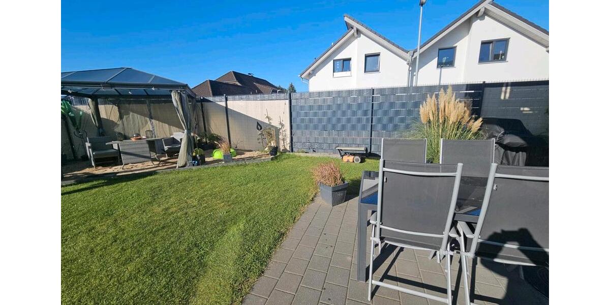 Erdgeschoßwohnung Jüchen - 3 Zimmer, 90 m&sup2;, 1.600&euro; | Angebot:27553895