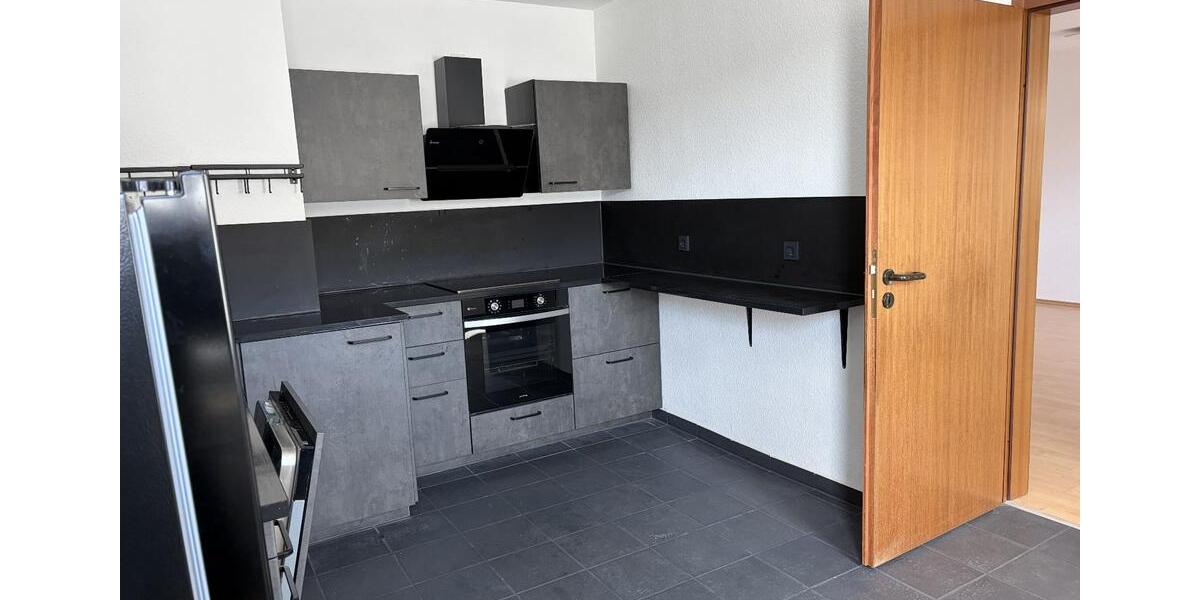 Etagenwohnung Krefeld - 2 Zimmer, 74 m&sup2;, 800&euro; | Angebot:27543382