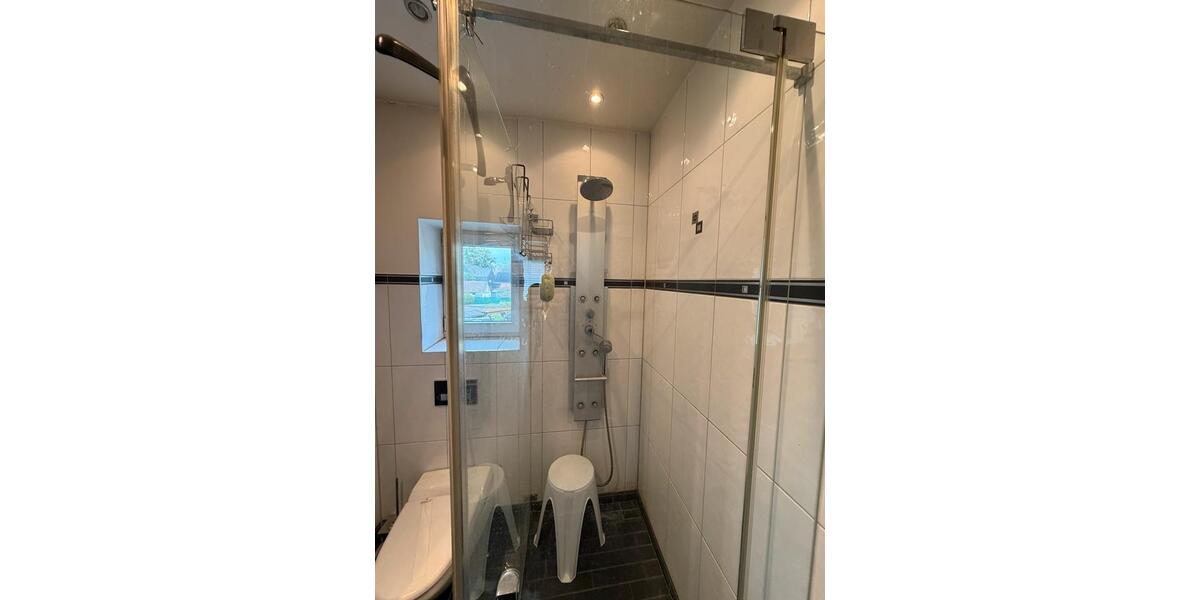 Etagenwohnung Duisburg Ruhrort - 2.5 Zimmer, 75 m&sup2;, 890&euro; | Angebot:27553888
