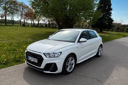 Audi A1 37.500 km 23.900 &euro; Meerbusch 40667