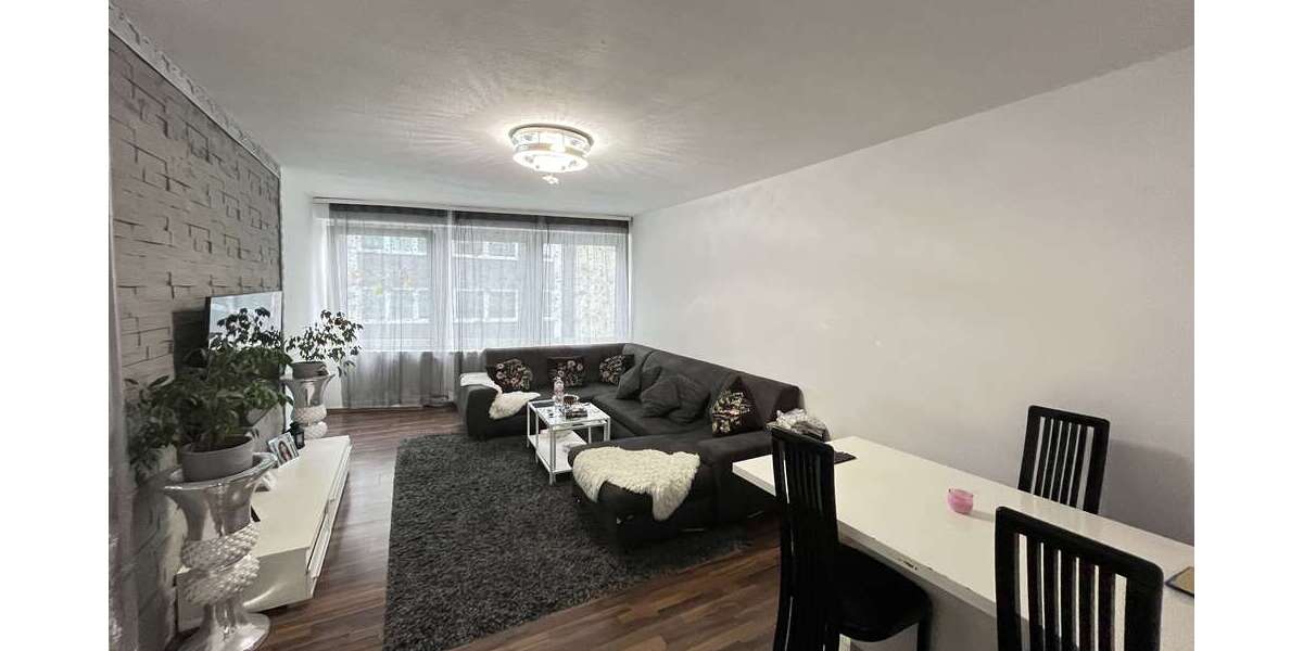 Etagenwohnung Düsseldorf Friedrichstadt - 3 Zimmer, 81 m&sup2;, 269.000&euro; | Angebot:27535578
