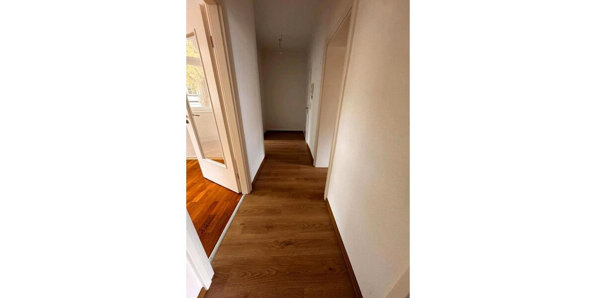 Etagenwohnung Krefeld - 2 Zimmer, 59 m&sup2;, 580&euro; | Angebot:27549143