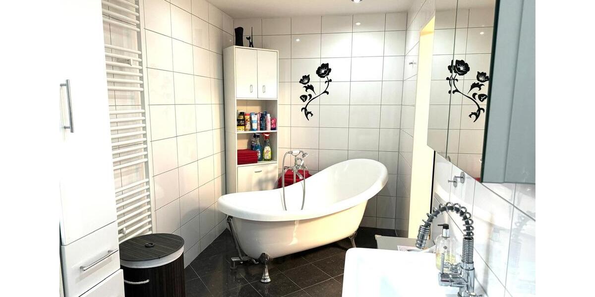 Einfamilienhaus Erkrath - 8 Zimmer, 228 m&sup2;, 599.000&euro; | Angebot:24310026