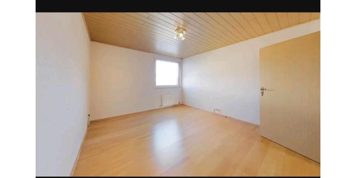 Etagenwohnung Ratingen Tiefenbroich - 3 Zimmer, 88 m&sup2;, 1.205&euro; | Angebot:27548828