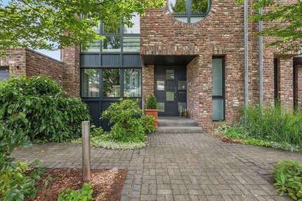 Haus Neuss-Speck Speck - 7 Zimmer, 178 m&sup2;, 1.100.000&euro; | Angebot:27322612