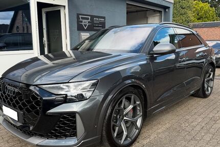 Audi RSQ8 18.500 km 174.900 &euro; Neuss 41469