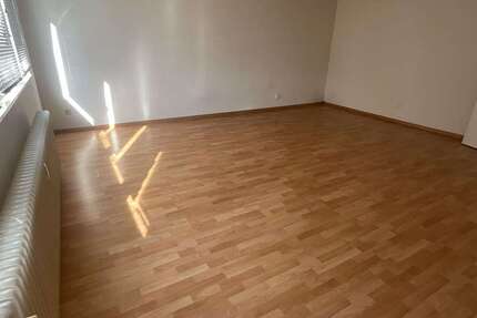 Wohnung Krefeld - 2 Zimmer, 66 m&sup2;, 494&euro; | Angebot:27176618