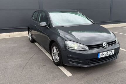 VW Golf 115.000 km 5.900 &euro; Mülheim 45481