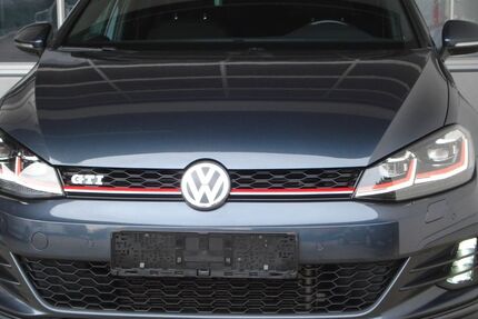 VW Golf 111.000 km 17.950 &euro; Kaarst 41564