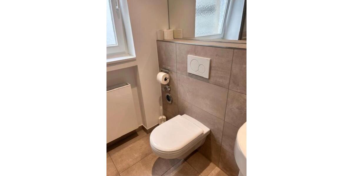 Etagenwohnung Düsseldorf - 2 Zimmer, 62 m&sup2;, 1.364&euro; | Angebot:27547925