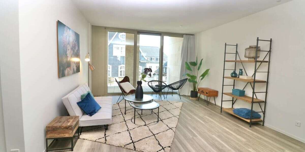 Etagenwohnung Solingen - 2 Zimmer, 111 m&sup2;, 1.110&euro; | Angebot:24699248