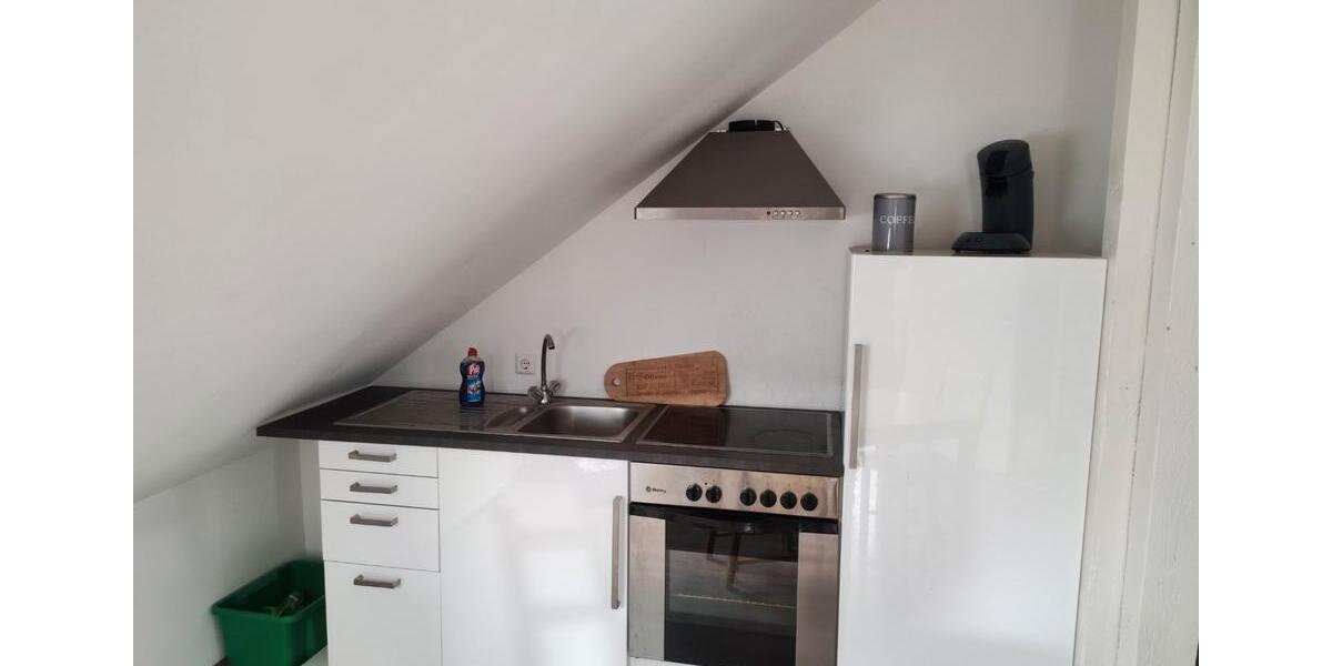 Dachgeschoßwohnung Mönchengladbach West - 2 Zimmer, 48 m&sup2;, 66.000&euro; | Angebot:27534639