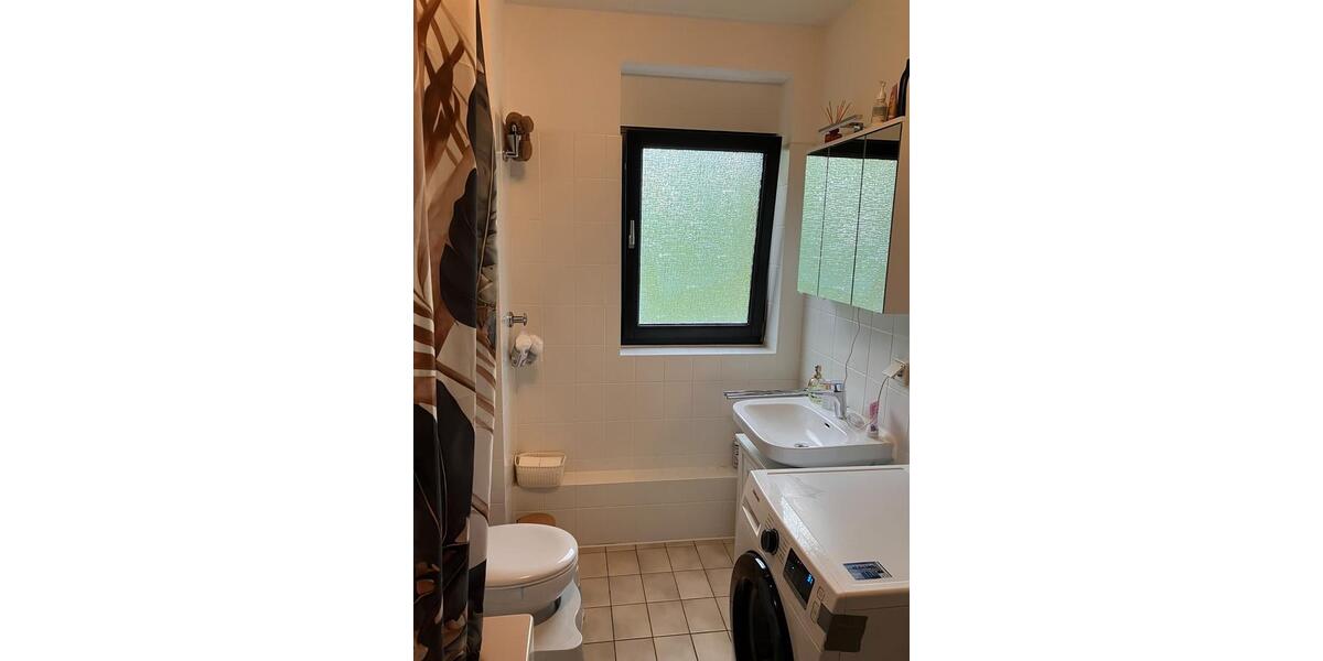 Dachgeschoßwohnung Kaarst - 2 Zimmer, 64 m&sup2;, 700&euro; | Angebot:27567601