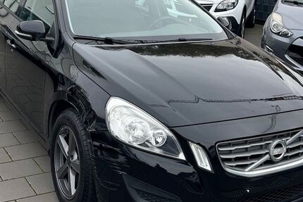 Volvo V60 122.000 km 5.900 &euro; Bergheim (bei Köln) 50129