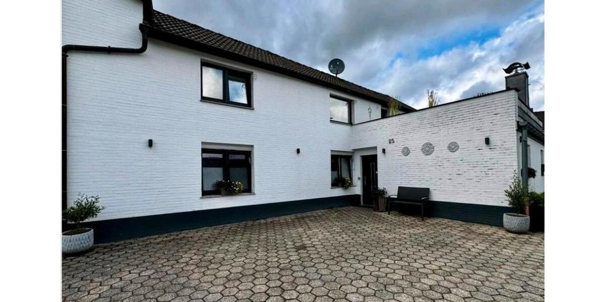 Reihenhaus Erkelenz - 4 Zimmer, 127 m&sup2;, 170.000&euro; | Angebot:27534154