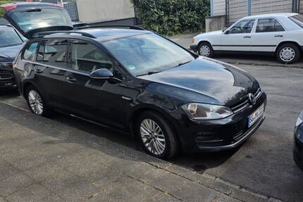 VW Golf 275.687 km 4.700 &euro; Solingen 42651