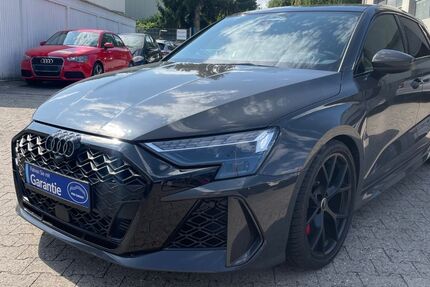 Audi RS3 11.000 km 63.200 &euro; Mönchengladbach 41238