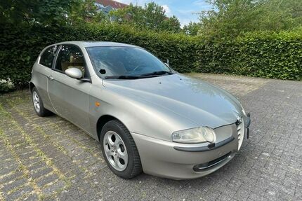 Alfa Romeo 147 184.000 km 1.700 &euro; Meerbusch 40670