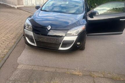Renault Megane 111.684 km 4.501 &euro; Duisburg 47226