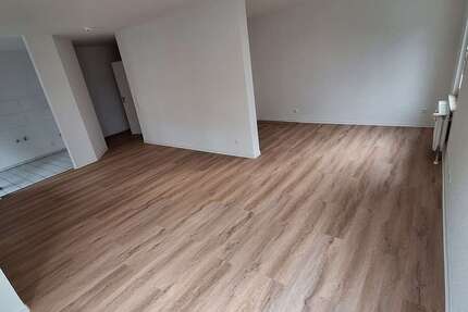 Wohnung Düsseldorf Stadtbezirk 6 - 1 Zimmer, 45 m&sup2;, 560&euro; | Angebot:27506072