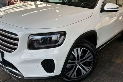 Mercedes-Benz GLB 200 8.200 km 37.950 &euro; Wegberg / Rath-Anhoven 41844