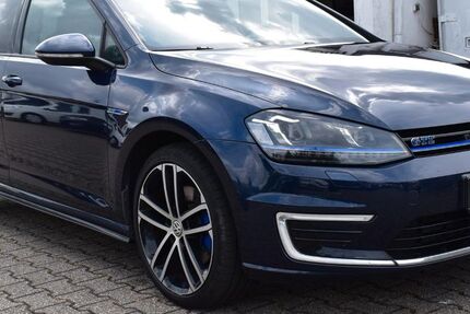 VW Golf 150.000 km 12.599 &euro; Mönchengladbach 41063