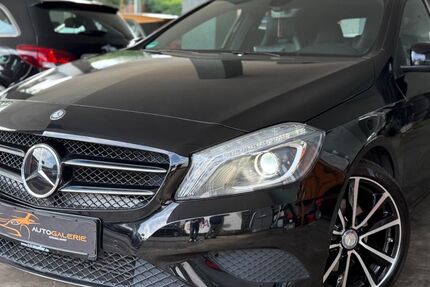 Mercedes-Benz A 180 90.000 km 12.990 &euro; Düsseldorf 40229