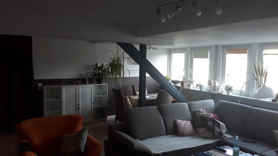 Etagenwohnung Krefeld - 3 Zimmer, 95 m&sup2;, 680&euro; | Angebot:27547826