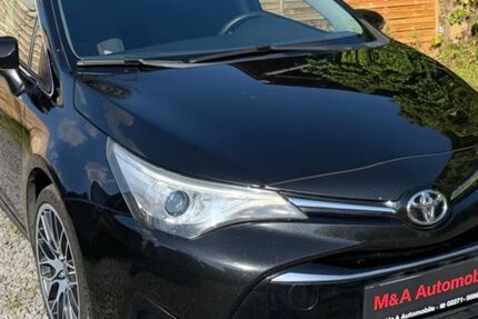 Toyota Avensis 226.200 km 8.950 &euro; Bergheim 50126