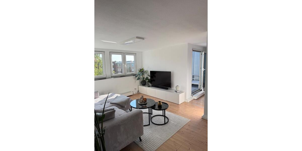 Dachgeschoßwohnung Mönchengladbach Nord - 3 Zimmer, 91 m&sup2;, 950&euro; | Angebot:27541089