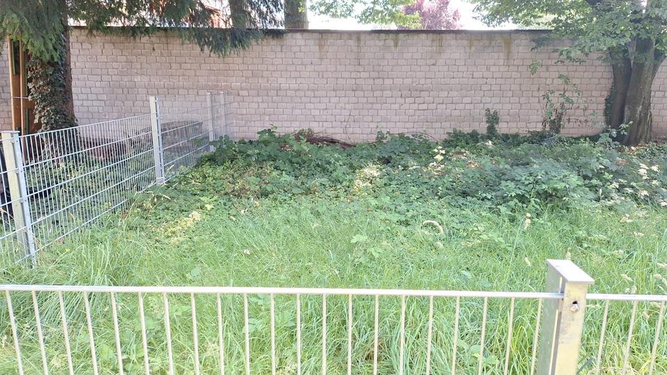 Dachgeschoßwohnung Düsseldorf Stadtbezirk 9 - 3 Zimmer, 35 m&sup2;, 465&euro; | Angebot:27551988